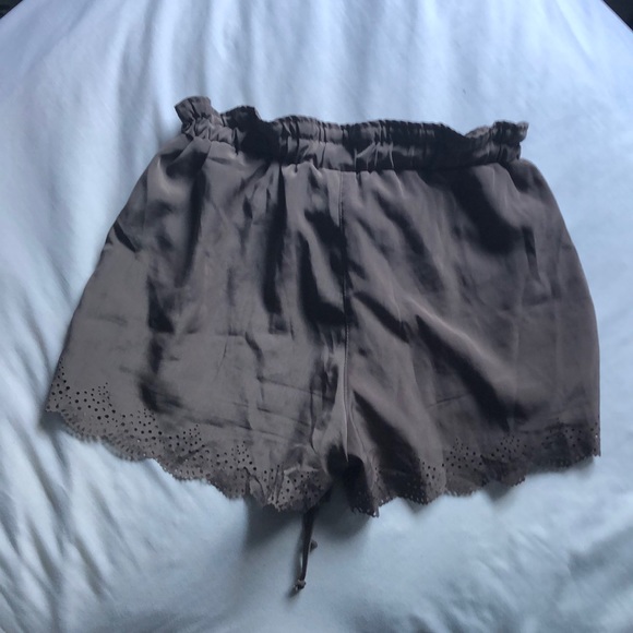 Seven Sister Khaki / Olive Green laser cut shorts - Picture 2 of 9